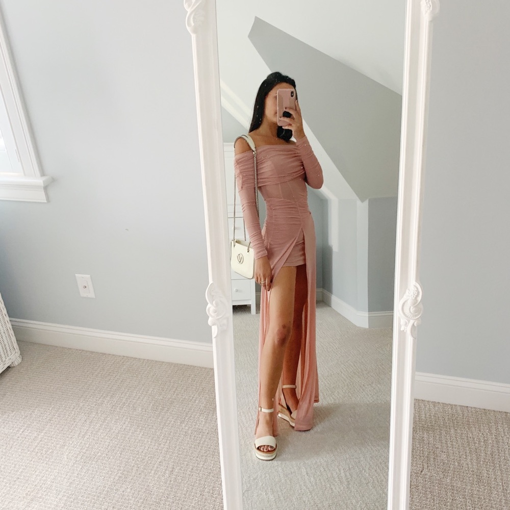 Long sleeve maxi dress